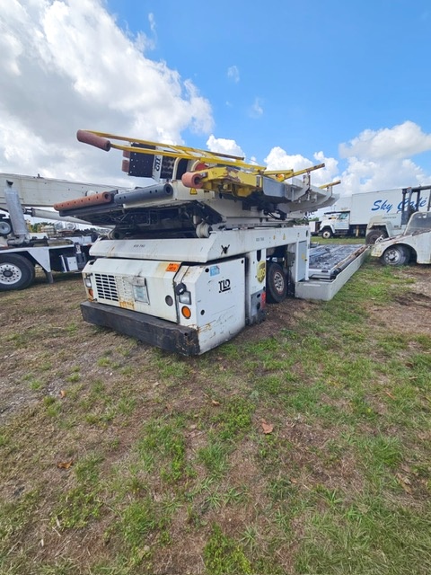 Main Deck Loader TLD 929