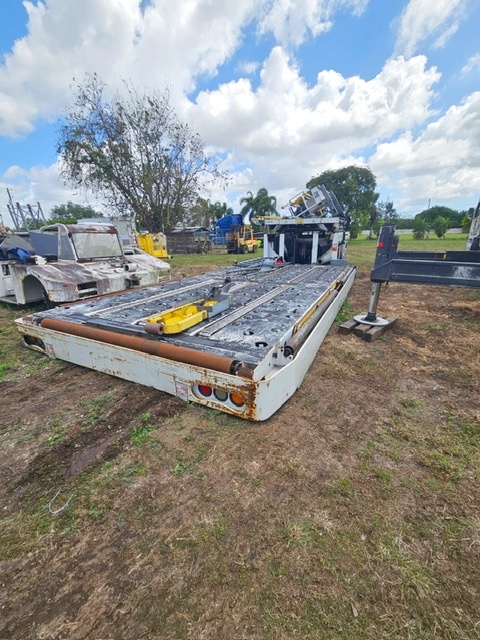 Main Deck Loader TLD 929