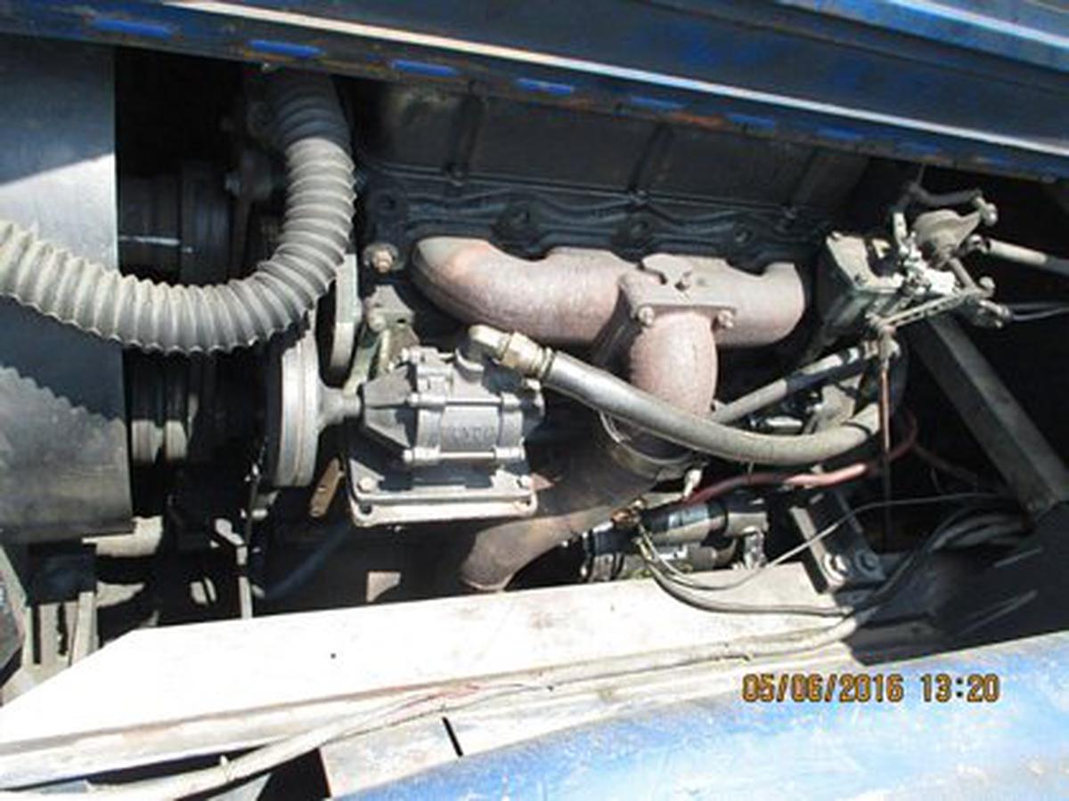 Push Back Tractor Hough-Paymover T-300