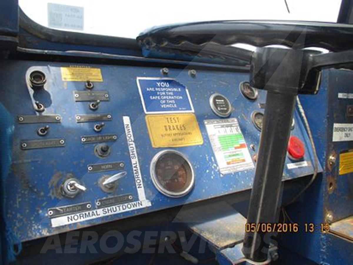 Push Back Tractor Hough-Paymover T-300