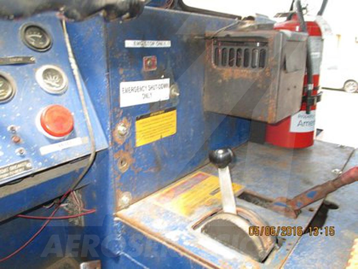 Push Back Tractor Hough-Paymover T-300