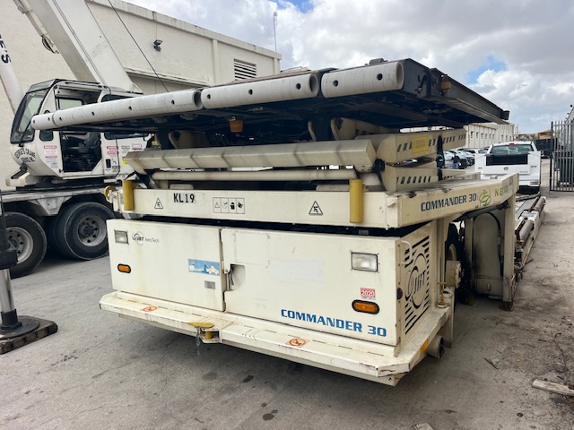 JBT Commander 30i - Main Deck