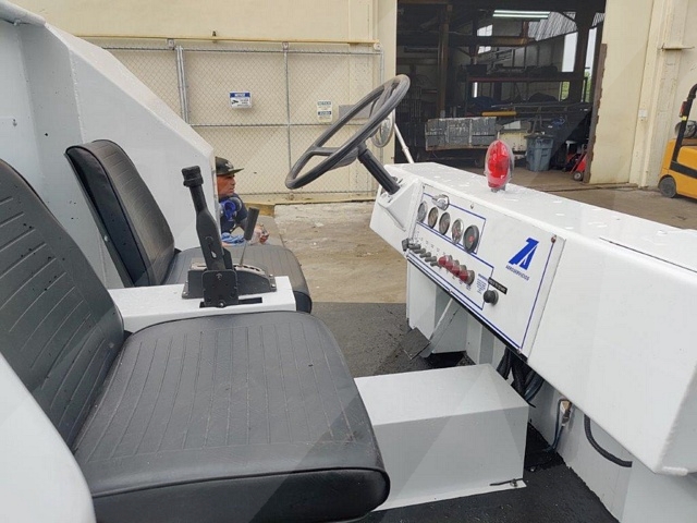 Push Back Tractor S&S GT-50