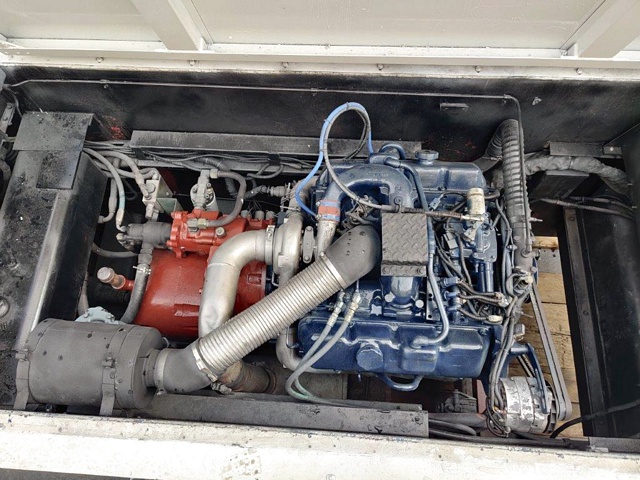 Push Back Tractor S&S GT-50