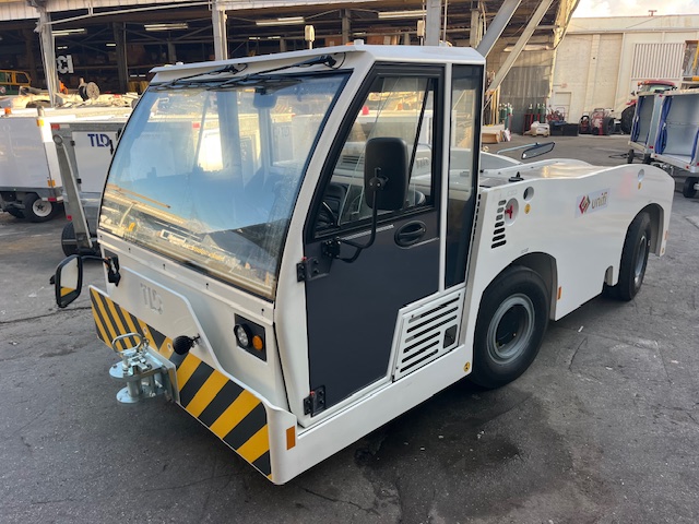Push Back Tractor TLD TMX-150-9 T4