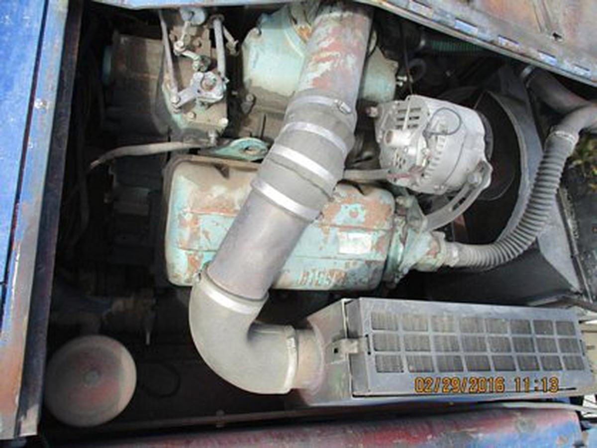 Push Back Tractor Hough-Paymover T-300 SL