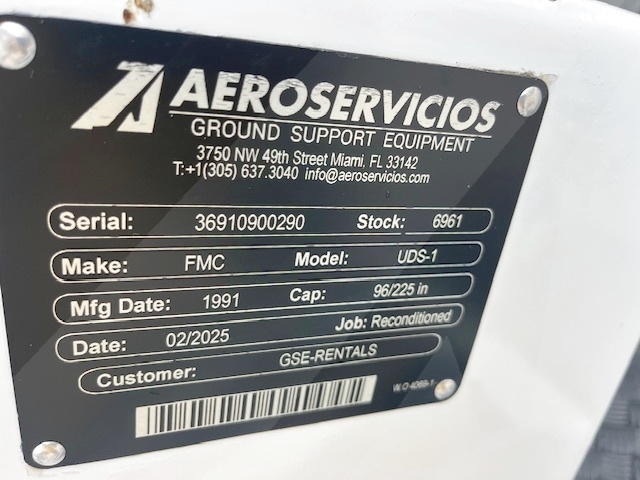 Universal Wide Passenger Stair FMC/UDS-1