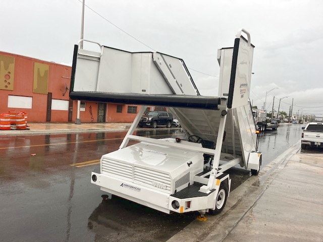 Universal Wide Passenger Stair FMC/UDS-1