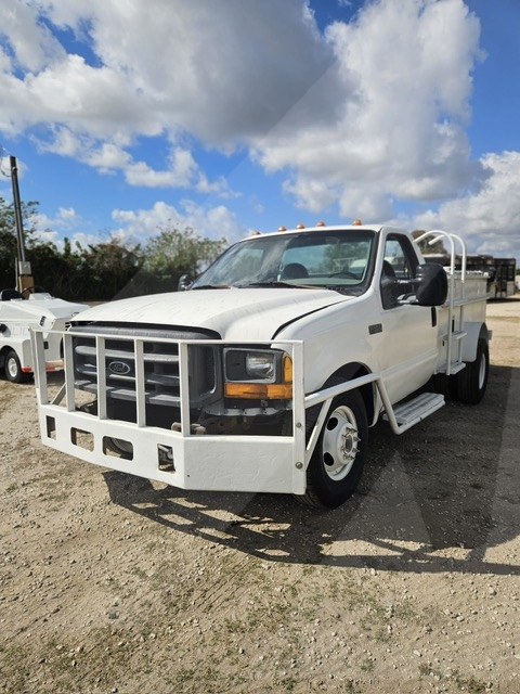 Lavatory Truck Ford/Wollard F-350/TLS-770