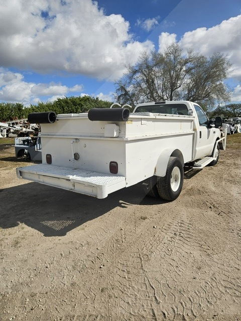 Lavatory Truck Ford/Wollard F-350/TLS-770