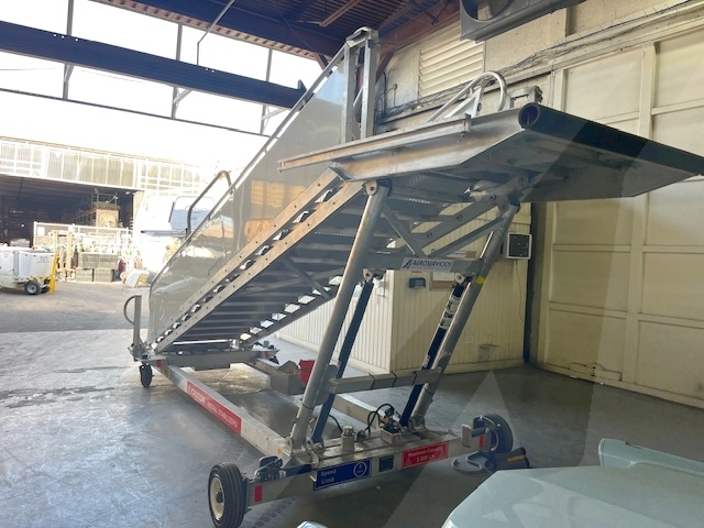 Passenger Stair Towable Standard GSE STD-95-145 2024