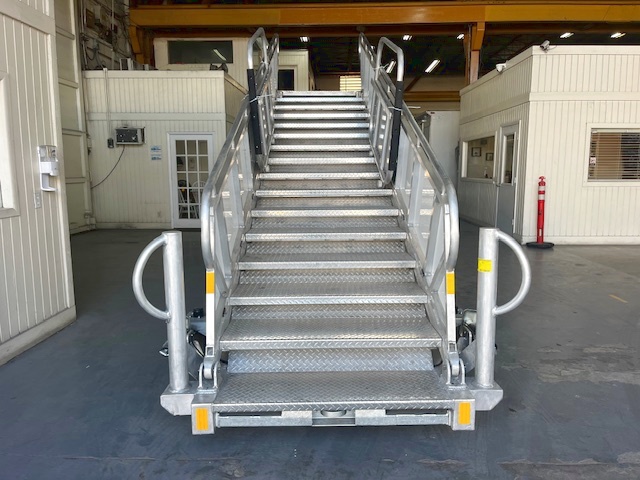 Passenger Stair Towable Standard GSE STD-95-145 2024