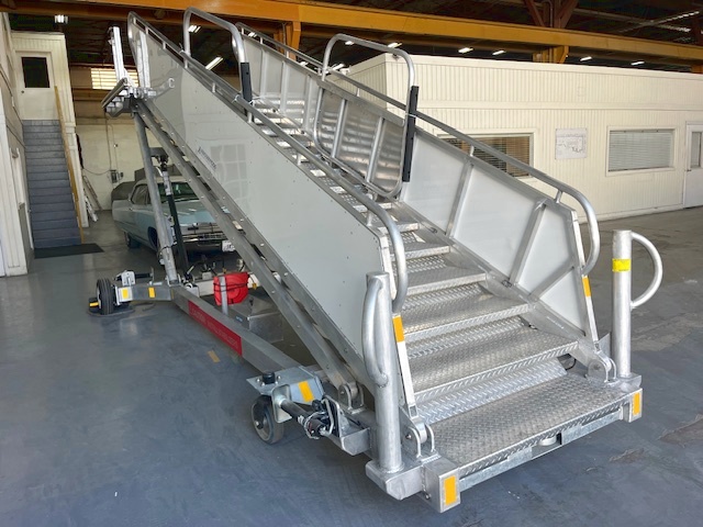 Passenger Stair Towable Standard GSE STD-95-145 2024