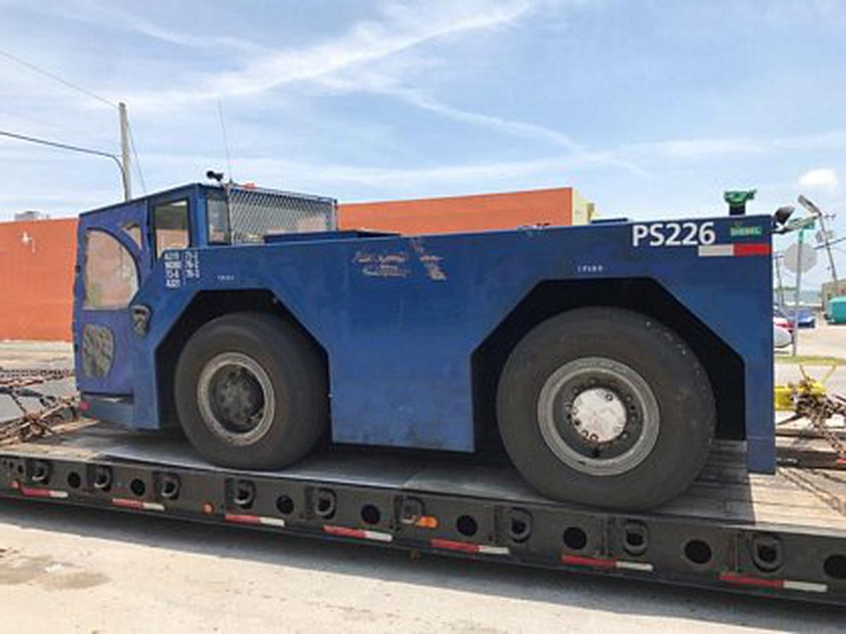 Push Back Tractor S&S GT-50