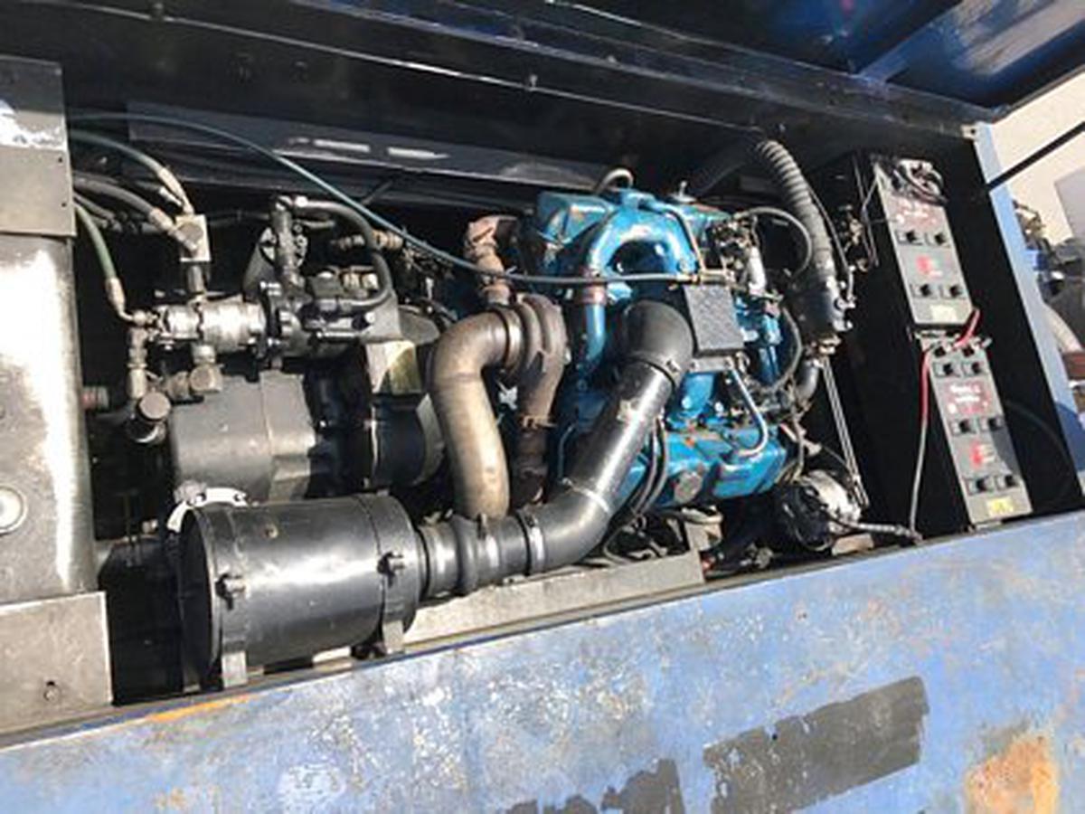 Push Back Tractor S&S GT-50