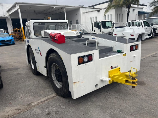 Push Back Tractor FMC B-350