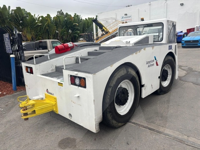 Push Back Tractor FMC B-350