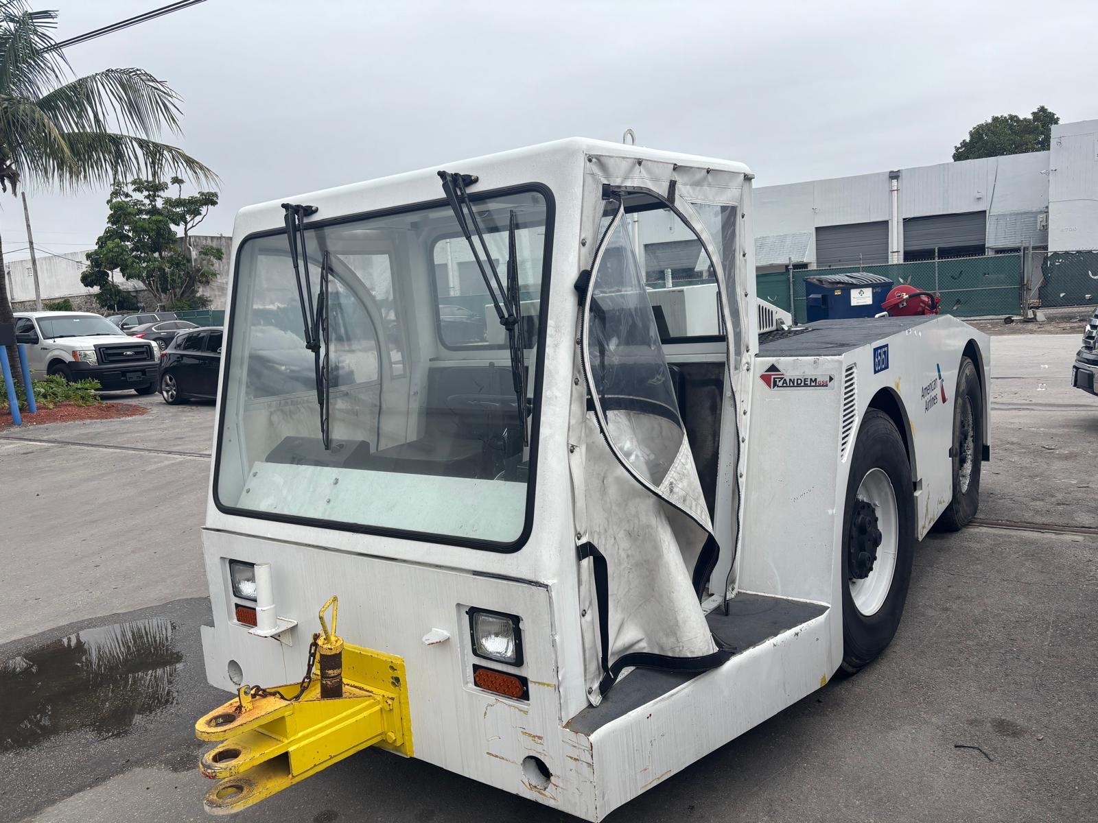 Push Back Tractor FMC B-350