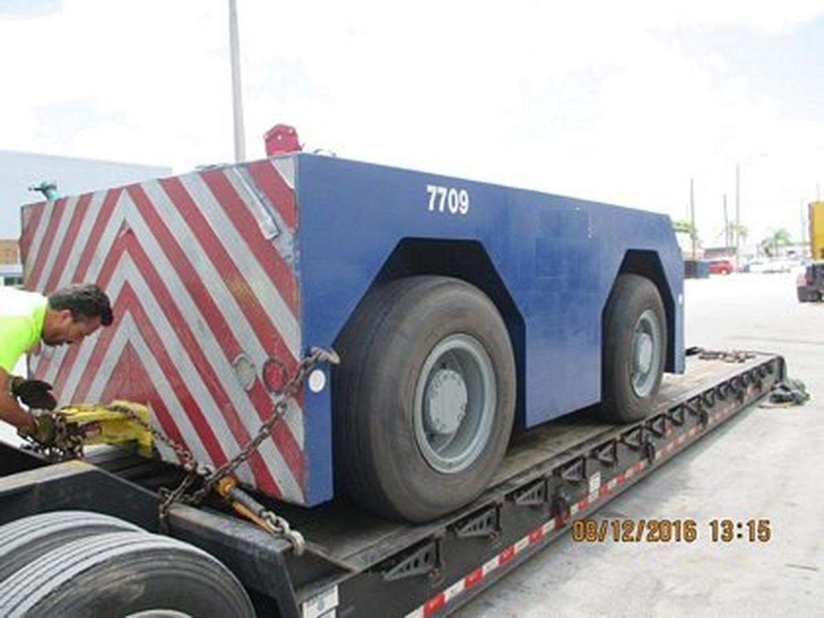 Push Back Tractor S&S GT-50