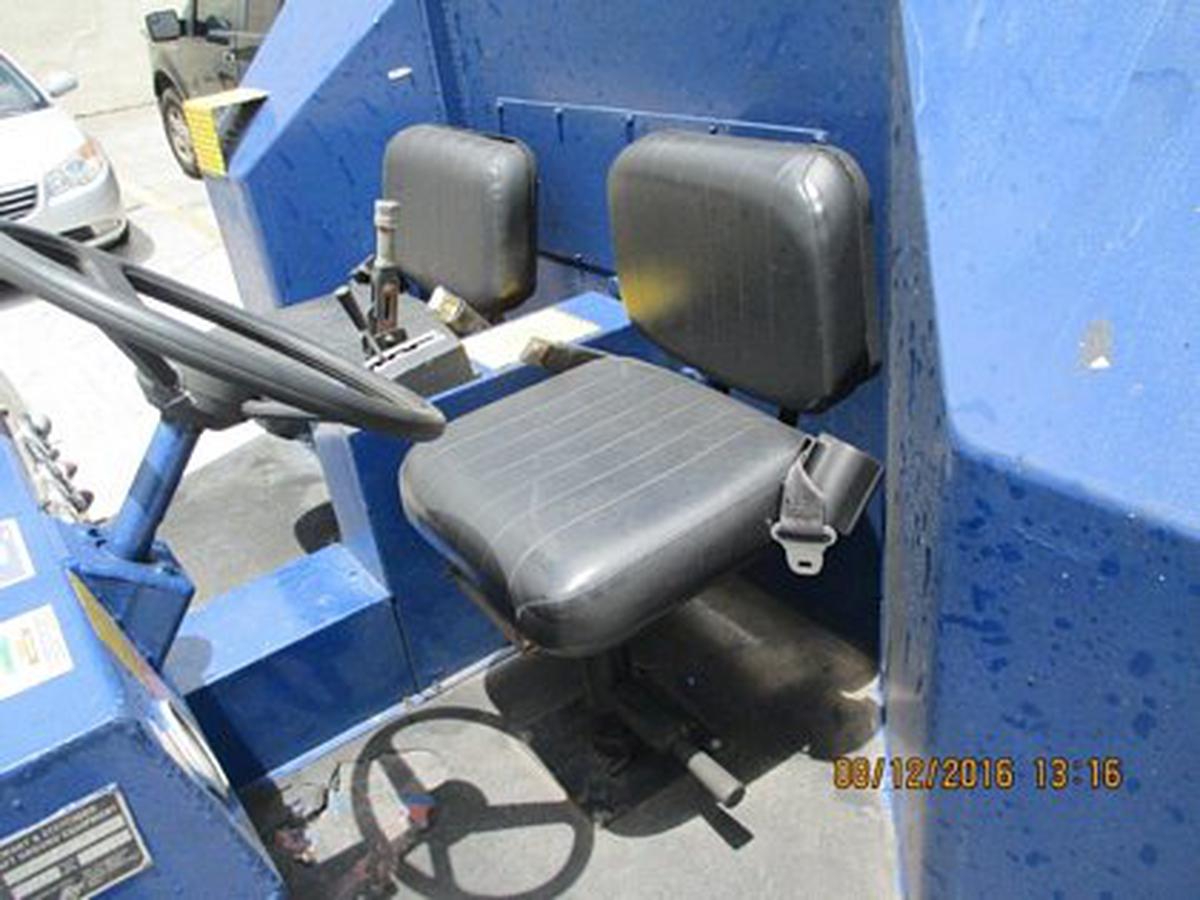 Push Back Tractor S&S GT-50