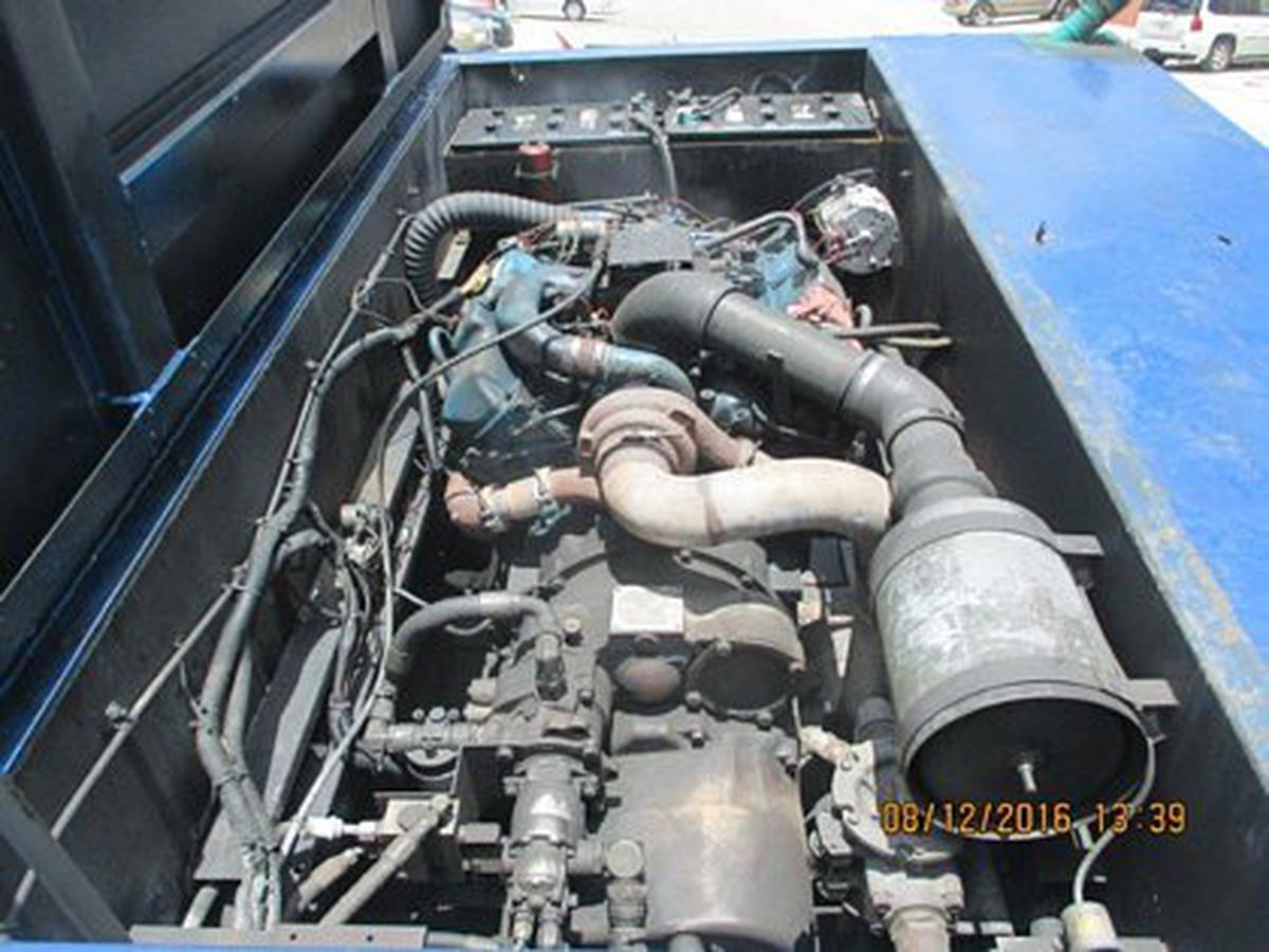 Push Back Tractor S&S GT-50