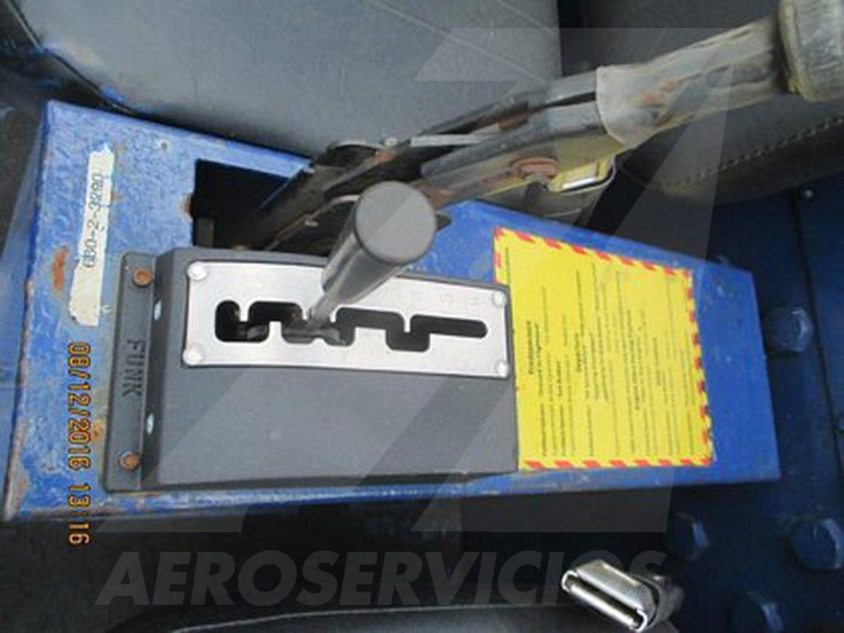 Push Back Tractor S&S GT-50