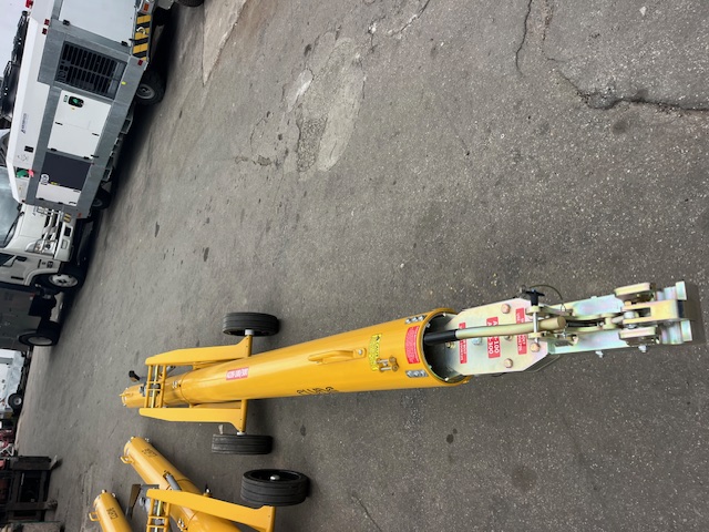 Tow Bar Clyde 15F3381 2026