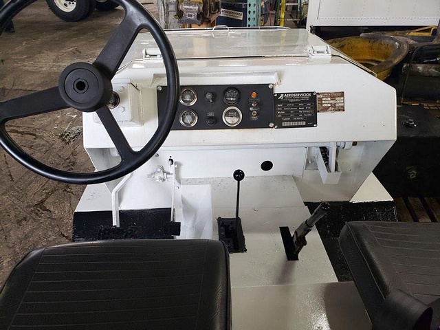 Baggage Tractor S&S BT-345