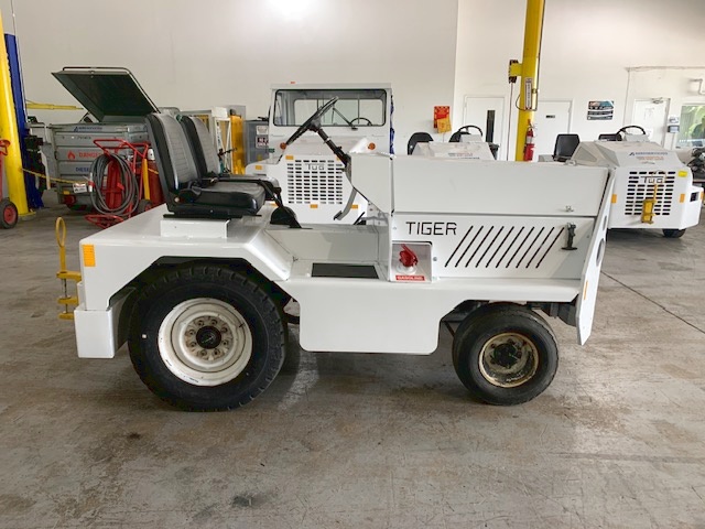 Baggage Tractor TIG-50