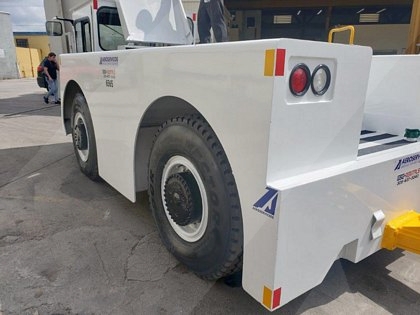 Push Back Tractor FMC B-500