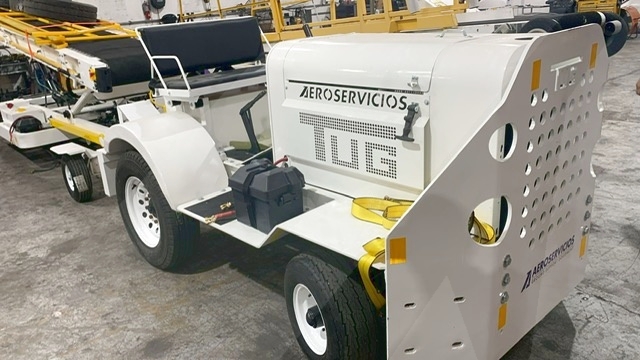 Baggage Tractor Tug MA-40 OH