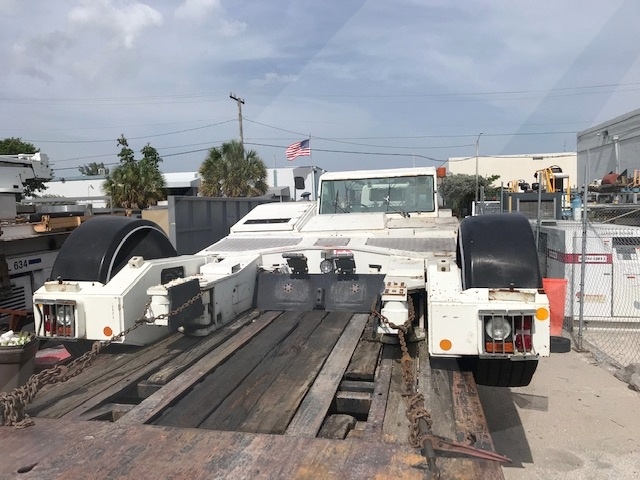 Towbarless Push Back Tractor TLD TPX-200S