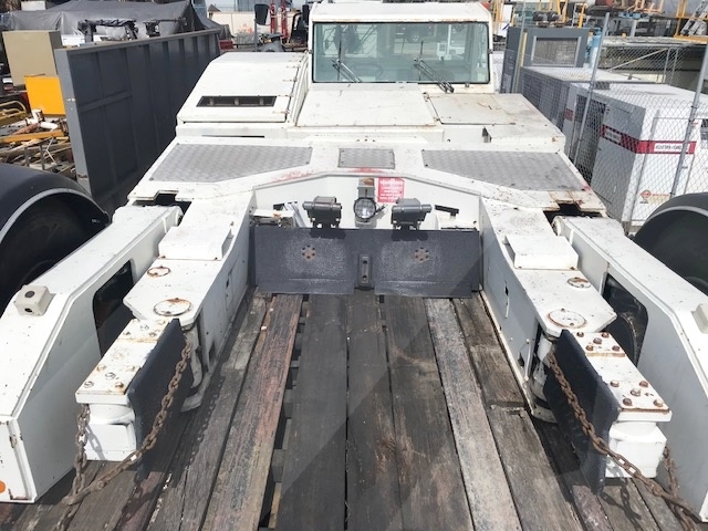 Towbarless Push Back Tractor TLD TPX-200S