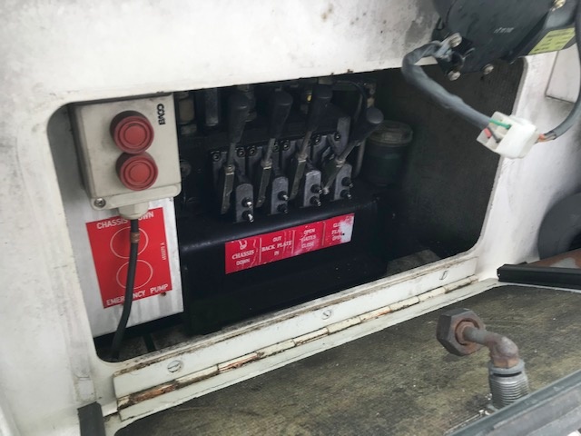 Towbarless Push Back Tractor TLD TPX-200S