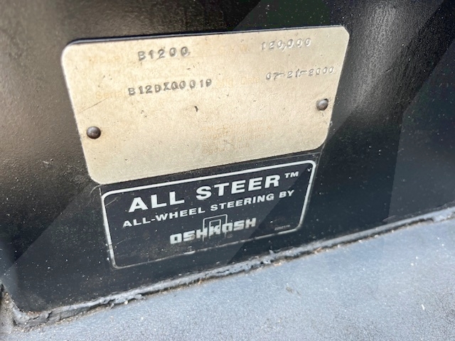 Push Back Tractor FMC B-1200