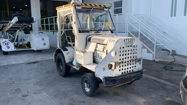 Baggage Tractor Tug MA-30 Cab