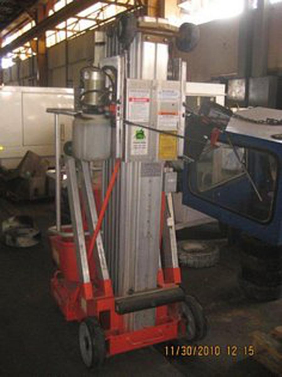 1996 Skyjack Inc. SJP 30