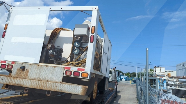 Truck Chassis Isuzu NPR-XD Gas