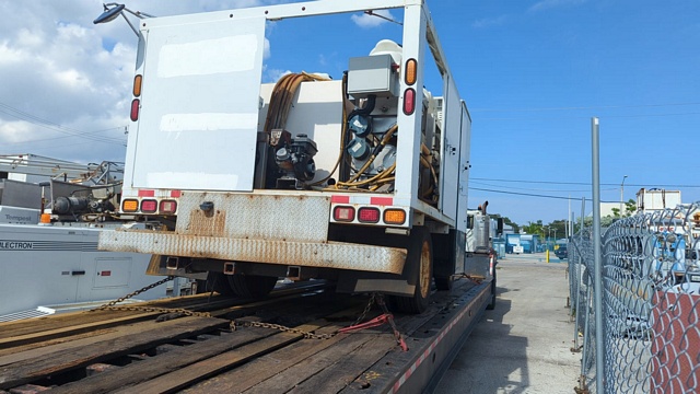 Truck Chassis Isuzu NPR-XD Gas