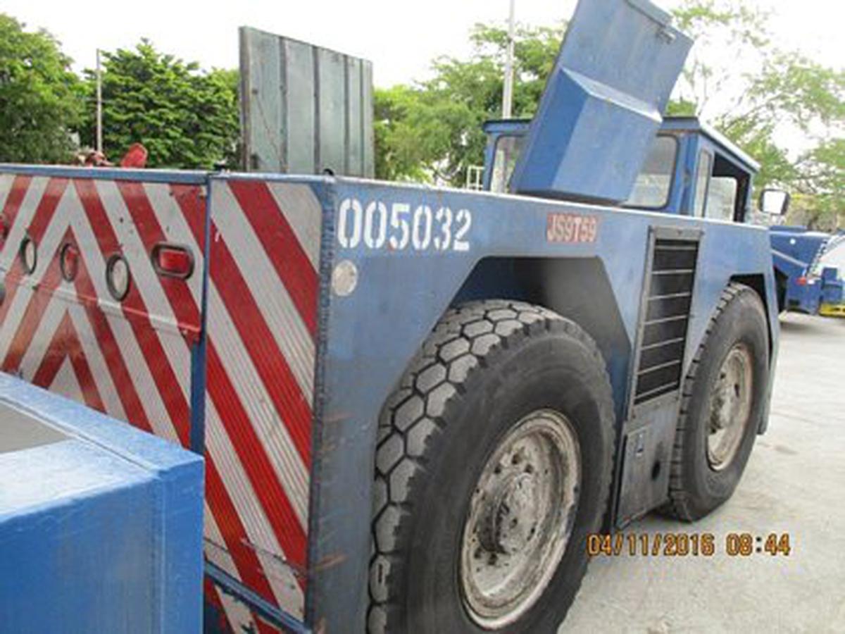 Push Back Tractor S&S GT-60