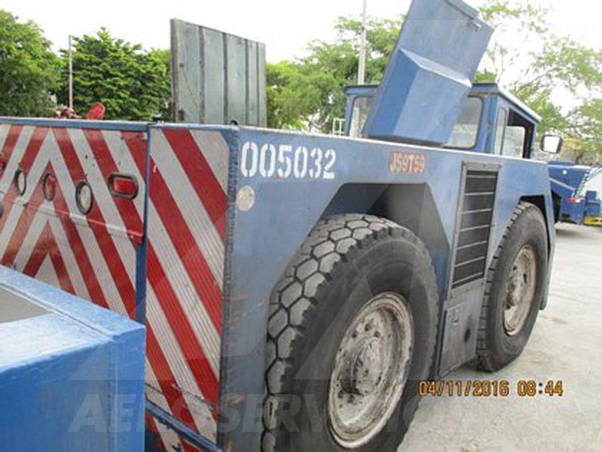 Push Back Tractor S&S GT-60