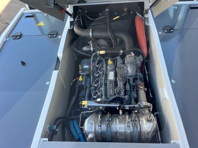 Push Back Tractor TLD TMX-150-15 Tier 4F