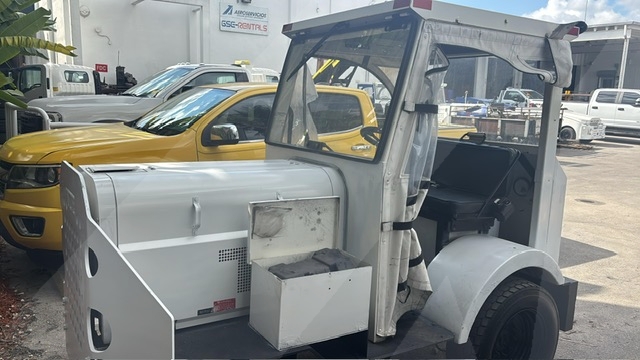 Baggage Tractor Tug MA50-28