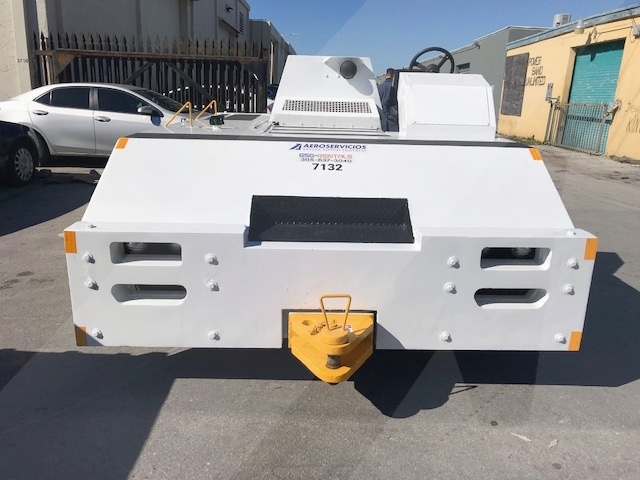 Push Back Tractor Tug MC22