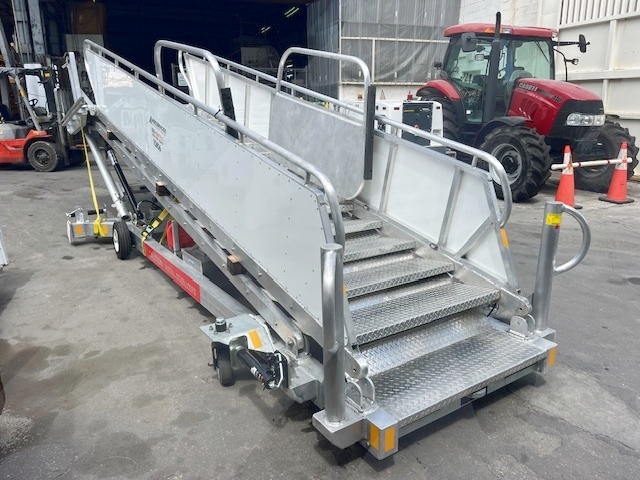 Passenger Stair Towable Standard GSE STD-95-145 2025