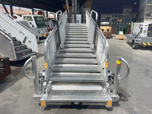 Passenger Stair Towable Standard GSE STD-95-145 2025