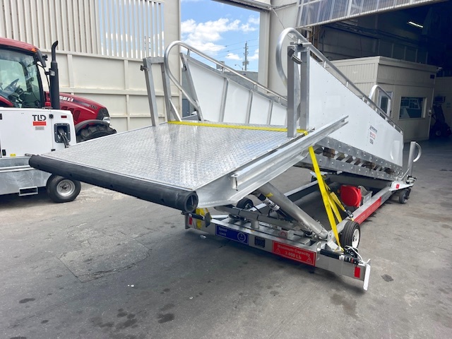 Passenger Stair Towable Standard GSE STD-95-145 2025