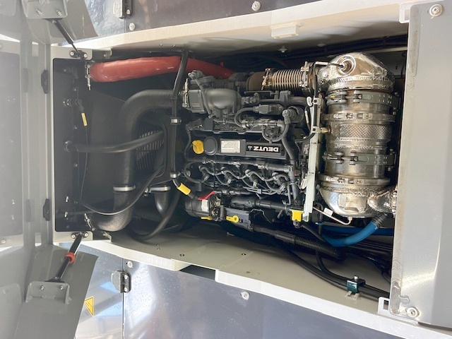 Push Back Tractor TLD TMX-150-15 Tier 4F