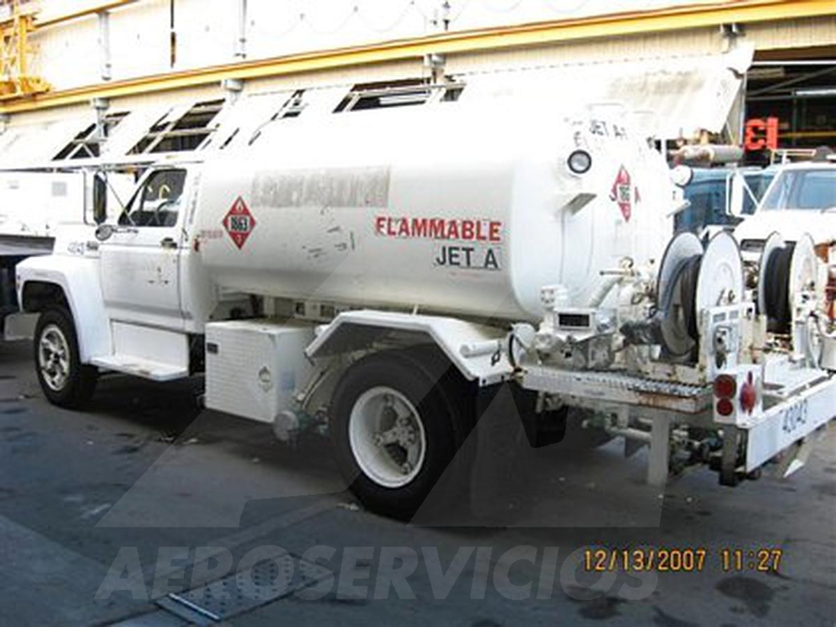 Fuel Truck Ford/Progress Industries Inc./ F-600 Diesel