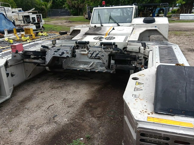 2014 Push Back Tractor JBT EXPEDITOR 160